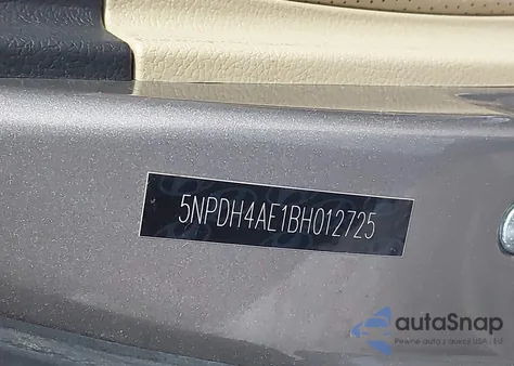 2011 Hyundai Elantra Limited z USA, uszkodzony, nr VIN 5NPDH4AE1BH012725